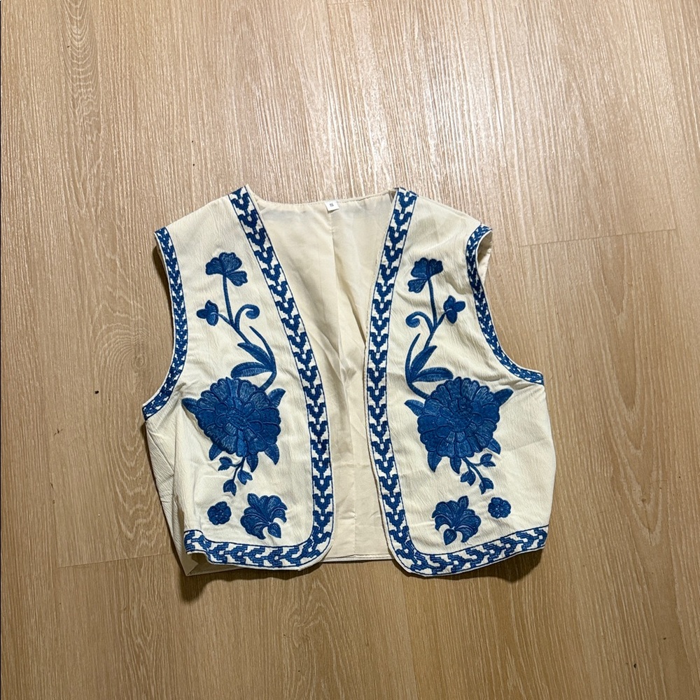 Chic Cream Vest with Blue Embroidery